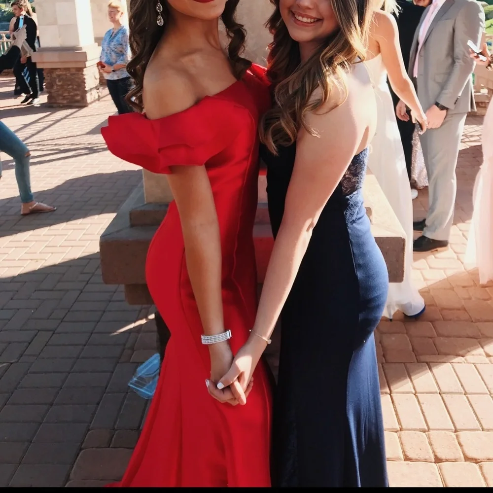 Red Sherri Hill Style 52467 - Picture 4 of 5